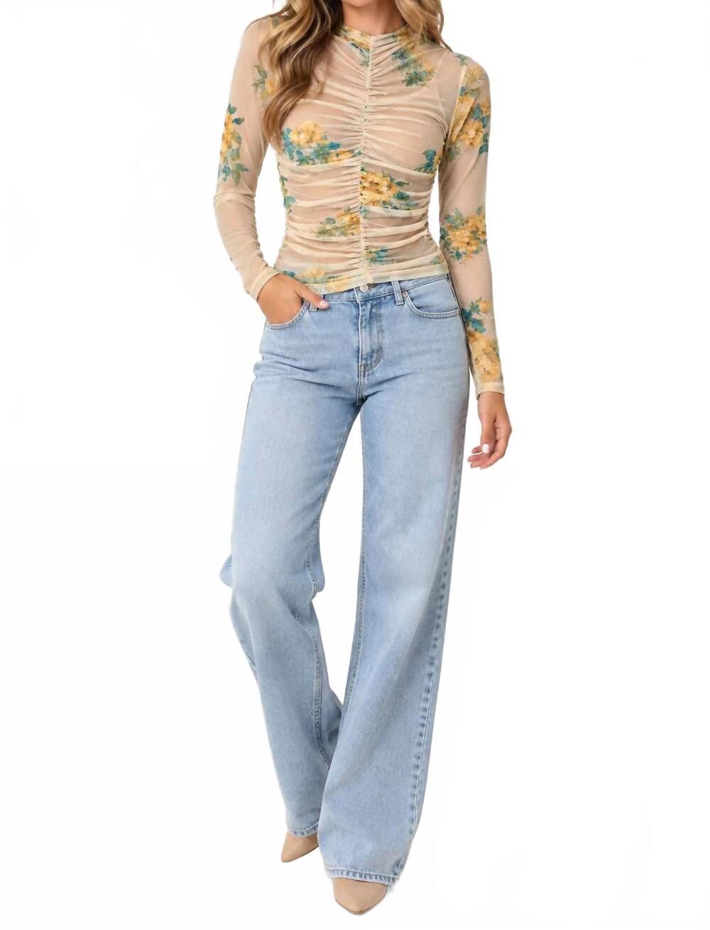 NEW MYSTREE mock neck ruching top in floral
